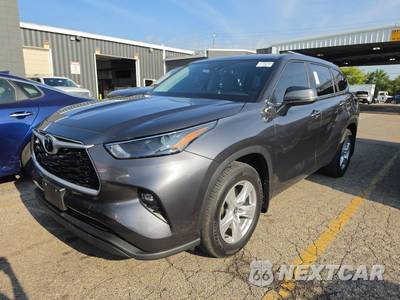 2025 Toyota Highlander LE - zdjęcie 1 z 22 - miniatura