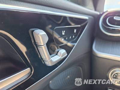 2026 Mercedes-Benz C 300 - zdjęcie 34 z 36 - miniatura
