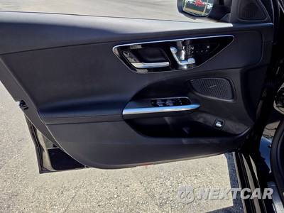 2026 Mercedes-Benz C 300 - zdjęcie 26 z 36 - miniatura
