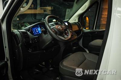 2025 Ram ProMaster 2500 Cargo Van Tradesman w/Passenger Seat Low Roof 136.0" WB - zdjęcie 8 z 22 - miniatura