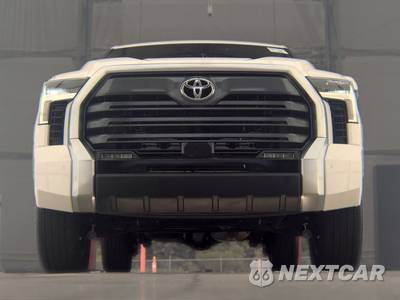 2026 Toyota Tundra Limited Crew Cab Short Bed - zdjęcie 3 z 24 - miniatura