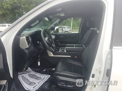 2026 Toyota Tundra Limited Crew Cab Short Bed - zdjęcie 13 z 24 - miniatura