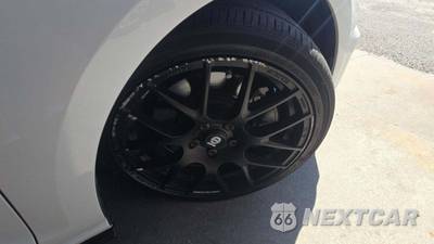 2018 Volkswagen Golf R Hatchback w/DCC & Navigation - zdjęcie 27 z 29 - miniatura