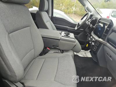 2025 Ford F-150 XLT Crew Cab Short Bed - zdjęcie 8 z 28 - miniatura