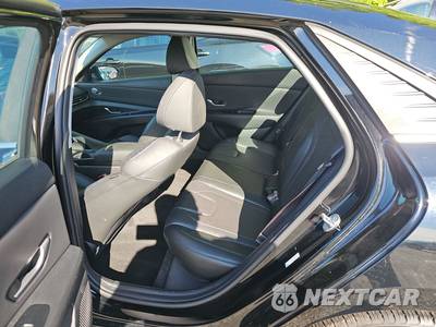 2023 Hyundai Elantra Limited - zdjęcie 13 z 60 - miniatura