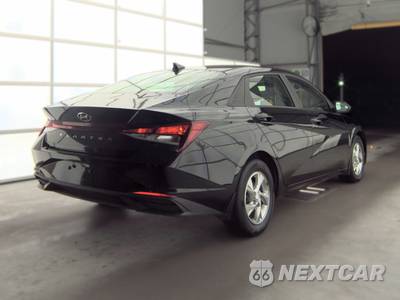 2023 Hyundai Elantra SE - zdjęcie 4 z 32 - miniatura