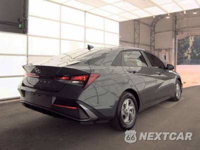 2026 Hyundai Elantra SE - zdjęcie 4 z 23 - miniatura