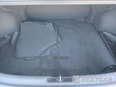 2026 Hyundai Elantra SE - zdjęcie 16 z 23 - miniatura