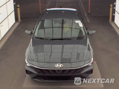 2026 Hyundai Elantra SE - zdjęcie 2 z 23 - miniatura