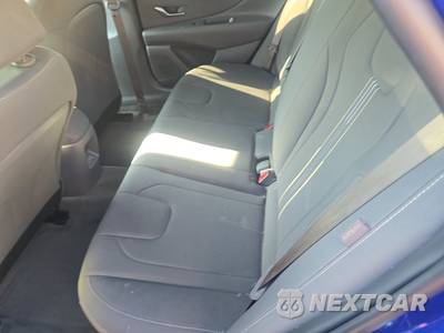 2025 Hyundai Elantra Hybrid Blue - zdjęcie 13 z 27 - miniatura