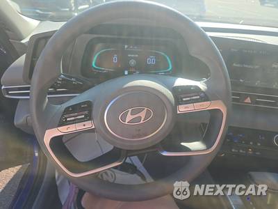 2025 Hyundai Elantra Hybrid Blue - zdjęcie 10 z 27 - miniatura
