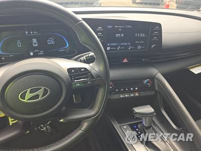 2025 Hyundai Elantra SEL Sport - zdjęcie 11 z 29 - miniatura
