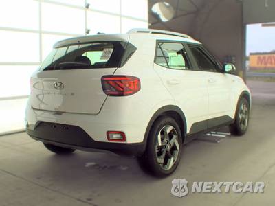 2026 Hyundai Venue SEL - zdjęcie 4 z 33 - miniatura