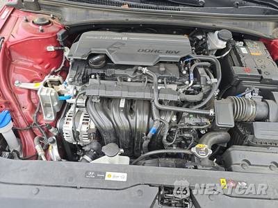 2025 Hyundai Elantra SE - zdjęcie 15 z 29 - miniatura