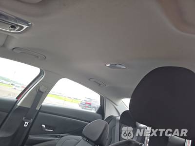 2025 Hyundai Elantra SE - zdjęcie 17 z 29 - miniatura