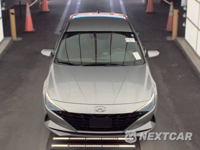 2021 Hyundai Elantra SE - zdjęcie 2 z 23 - miniatura