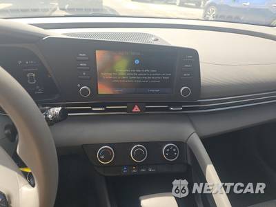 2021 Hyundai Elantra SE - zdjęcie 11 z 23 - miniatura