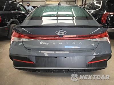 2026 Hyundai Elantra SEL Sport Premium - zdjęcie 5 z 18 - miniatura