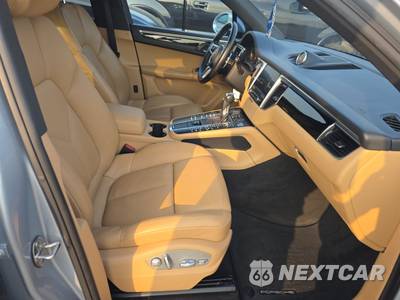 2017 Porsche Macan - zdjęcie 8 z 18 - miniatura