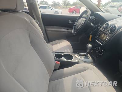2015 Nissan Rogue Select S - zdjęcie 8 z 18 - miniatura