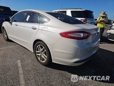 2013 Ford Fusion SE - zdjęcie 6 z 18 - miniatura