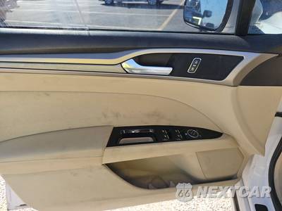2013 Ford Fusion SE - zdjęcie 9 z 18 - miniatura