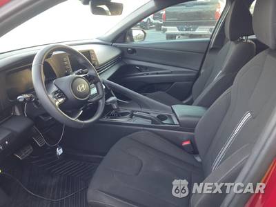 2026 Hyundai Elantra SEL Sport - zdjęcie 7 z 21 - miniatura
