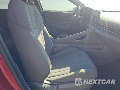 2023 Hyundai Elantra SE - zdjęcie 8 z 25 - miniatura