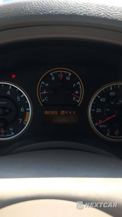 2012 Nissan Armada SV - zdjęcie 20 z 38 - miniatura