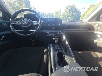 2023 Hyundai Elantra SEL - zdjęcie 11 z 24 - miniatura