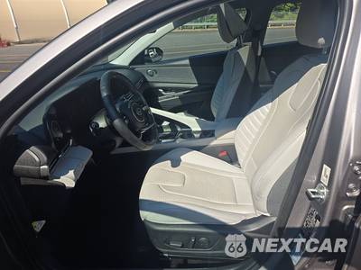 2023 Hyundai Elantra Limited - zdjęcie 7 z 26 - miniatura