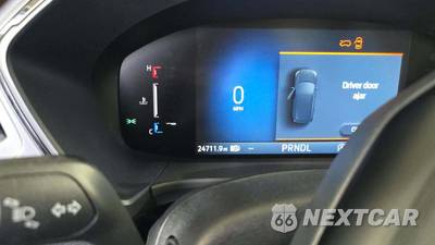 2025 Ford Escape ST-Line Select - zdjęcie 18 z 34 - miniatura
