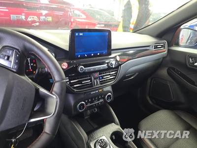 2025 Ford Escape ST-Line Select - zdjęcie 11 z 34 - miniatura