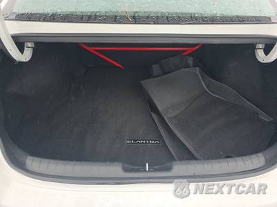 2023 Hyundai Elantra N - zdjęcie 16 z 20 - miniatura