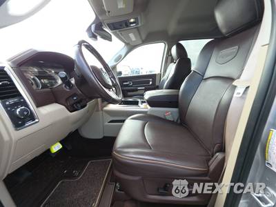2014 Ram 2500 Laramie Longhorn Crew Cab Medium Bed - zdjęcie 7 z 20 - miniatura