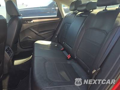 2015 Volkswagen Passat TDI SE w/Sunroof & Navigation - zdjęcie 13 z 32 - miniatura
