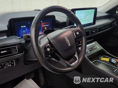 2025 Lincoln Aviator Premiere - zdjęcie 6 z 16 - miniatura