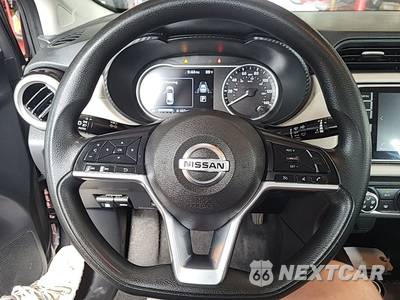 2021 Nissan Versa SV - zdjęcie 9 z 15 - miniatura