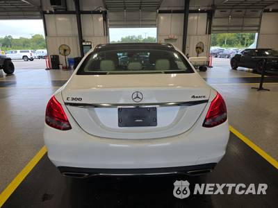2018 Mercedes-Benz C 300 4MATIC Sedan - zdjęcie 5 z 30 - miniatura
