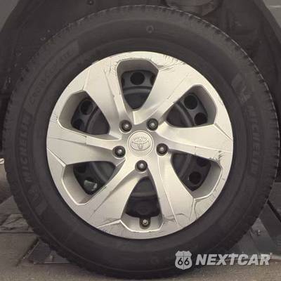 2022 Toyota RAV4 LE - zdjęcie 18 z 30 - miniatura