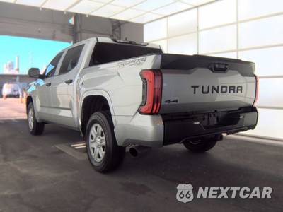 2023 Toyota Tundra SR Crew Cab Short Bed - zdjęcie 6 z 25 - miniatura