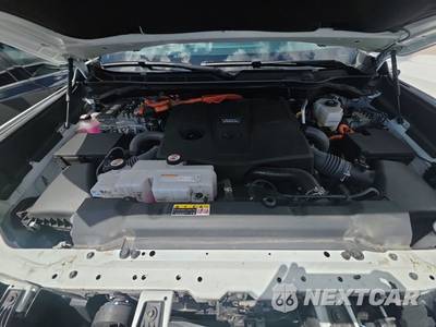 2026 Toyota Tundra i-FORCE MAX TRD Pro Crew Cab Short Bed - zdjęcie 15 z 25 - miniatura