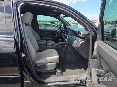 2025 Toyota Tacoma SR5 Crew Cab Medium Bed - zdjęcie 8 z 29 - miniatura