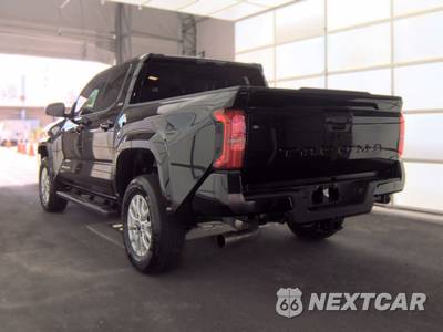2025 Toyota Tacoma SR5 Crew Cab Medium Bed - zdjęcie 6 z 29 - miniatura
