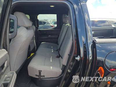 2025 Toyota Tacoma SR5 Crew Cab Medium Bed - zdjęcie 13 z 29 - miniatura