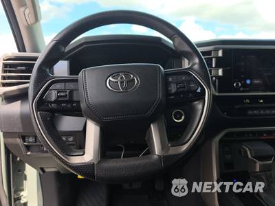 2024 Toyota Tundra SR5 Crew Cab Short Bed - zdjęcie 10 z 19 - miniatura
