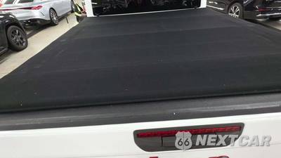 2020 Jeep Gladiator Rubicon Crew Cab Medium Bed - zdjęcie 21 z 31 - miniatura