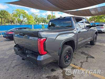 2025 Toyota Tundra i-FORCE MAX TRD Pro Crew Cab Short Bed - zdjęcie 4 z 18 - miniatura