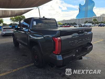 2025 Toyota Tundra i-FORCE MAX TRD Pro Crew Cab Short Bed - zdjęcie 6 z 18 - miniatura