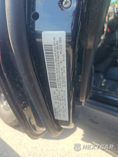2016 Jeep Wrangler Hard Rock Edition - zdjęcie 14 z 21 - miniatura